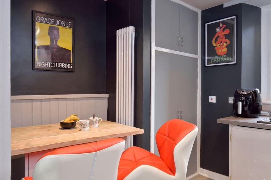 Apartment In Scottish Borders 杰德堡 外观 照片